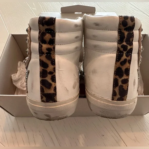 Golden Goose - Picture 7 of 11